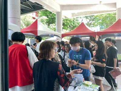 LINE_ALBUM_4.21校園就業博覽會X校園族服日_260525_2圖片